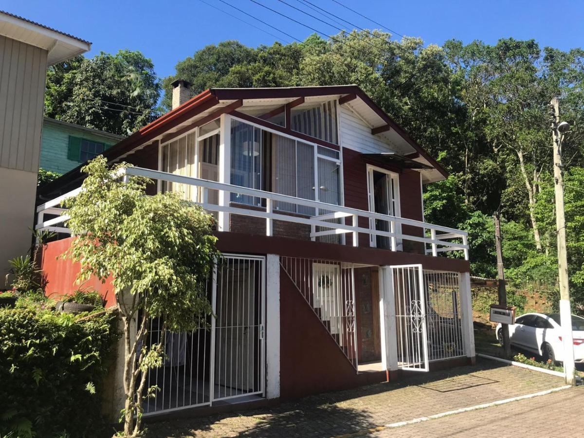 Casa Agradavel Em Gramado Villa Luaran gambar